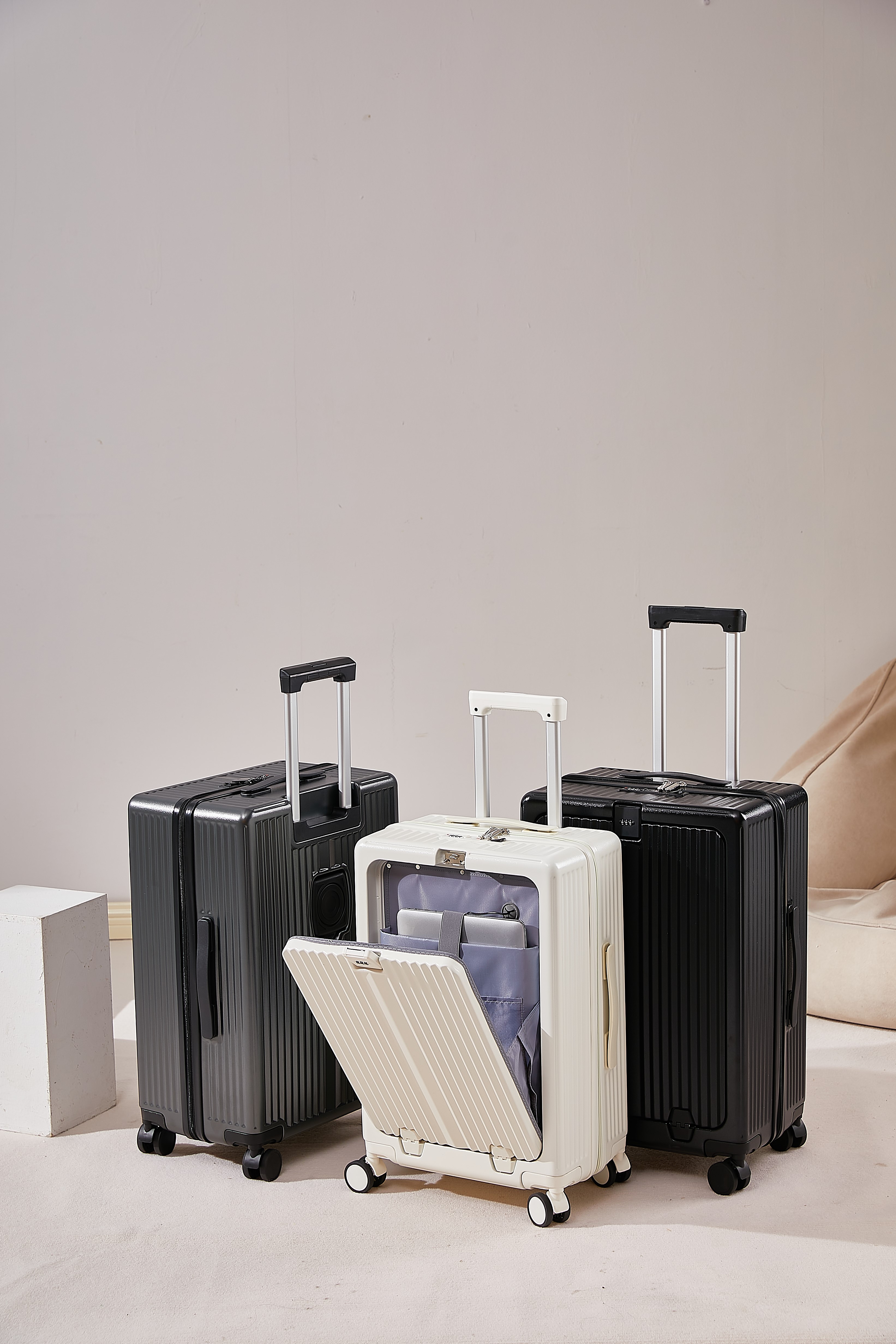4 PCS abs pc luggage sets valise with front laptop pocket for business trip 